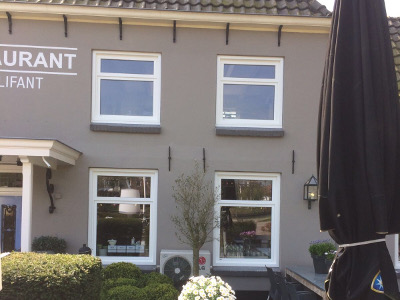 Weru kozijnen bij restaurant de Olifant